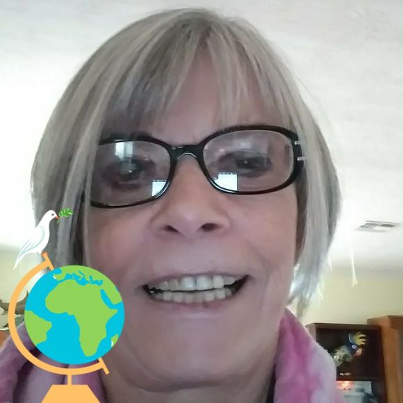 Meet your Posher, Paula - Picture 1 of 1